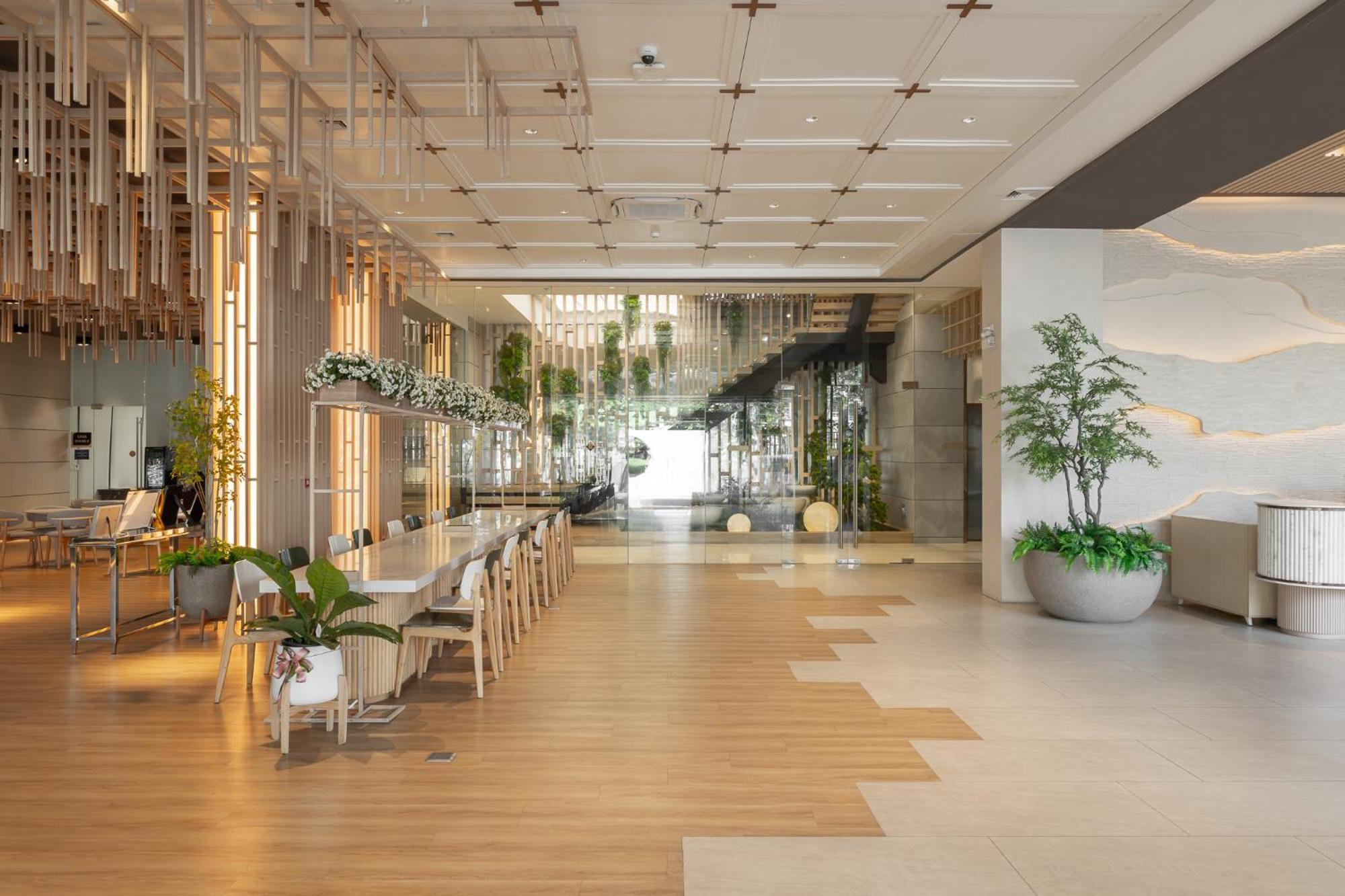 Salaya One Hotel & Service Apartment Exterior foto